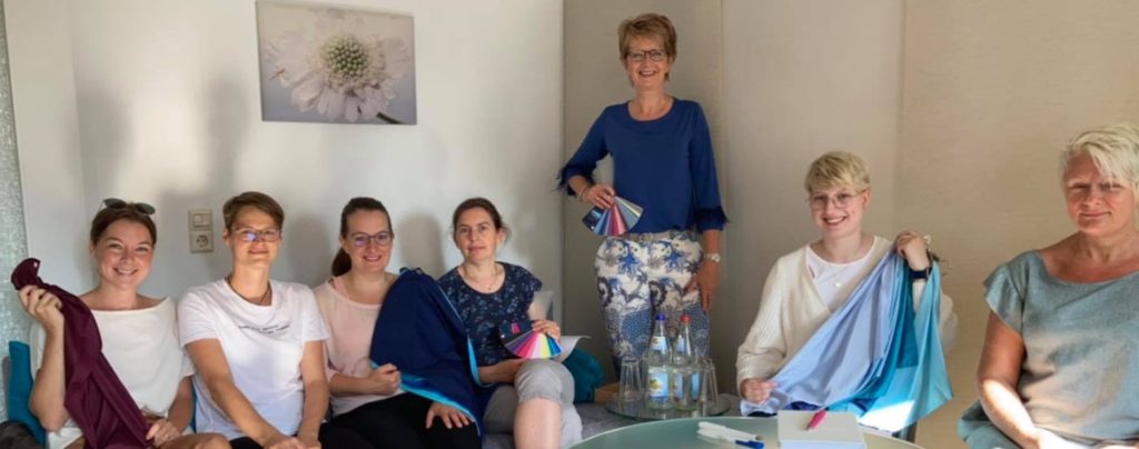 Monika Wolking-Gruppenberatung-Farb-Stilworkshop