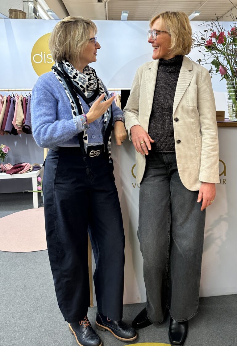 Innatex-Messe 2026 international Trade Fair Mode mit Cord und Naturfasern